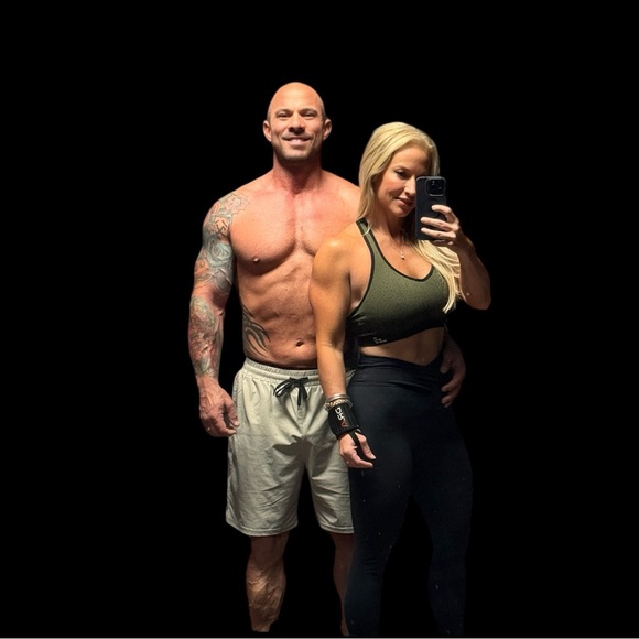 Meet your Posher, Pamela - Picture 3 of 6